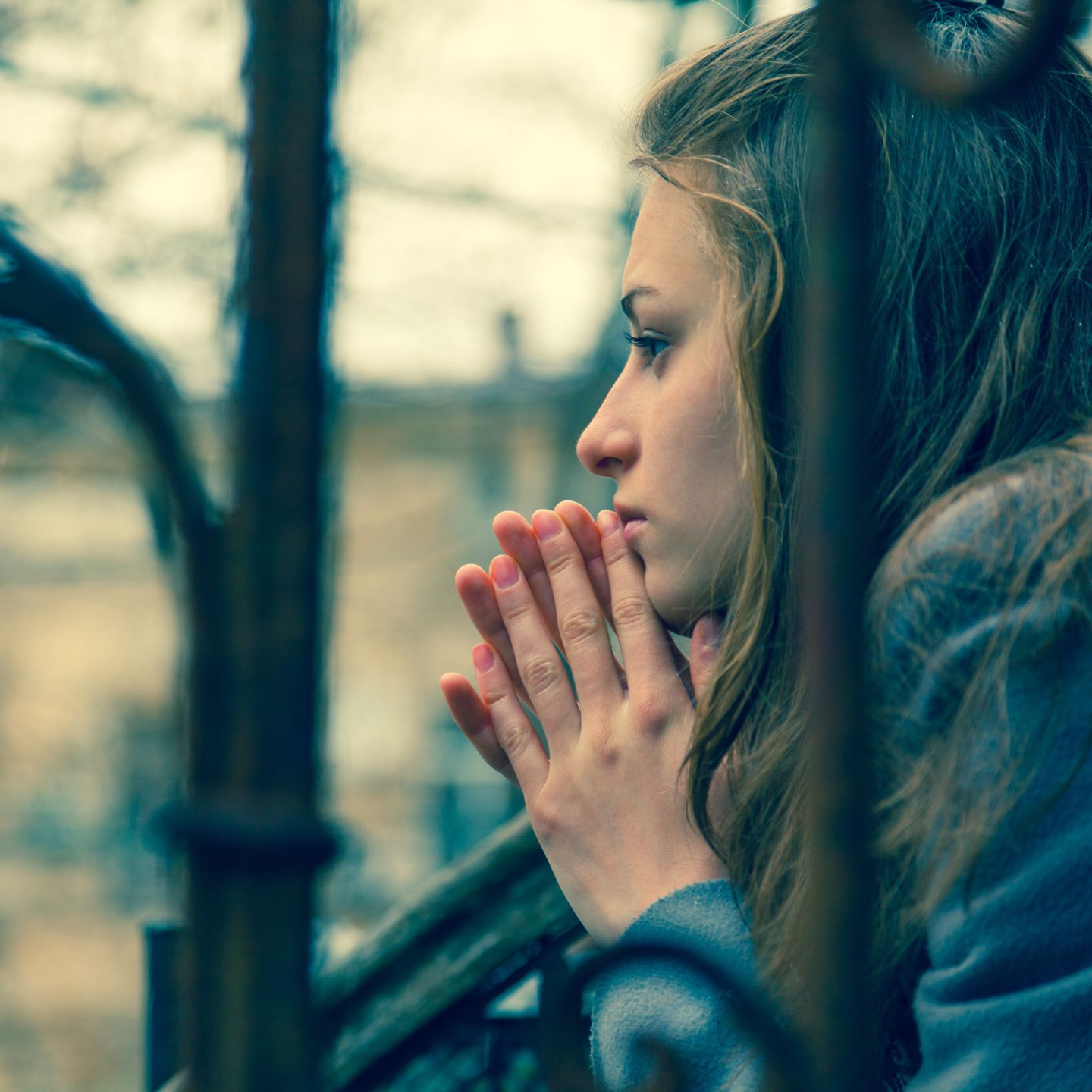 Blond woman smiling into the camera