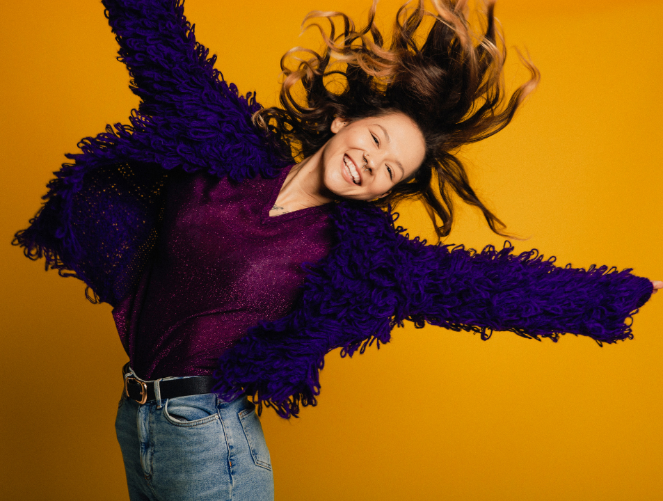 picture of 3 women showing overwhelm