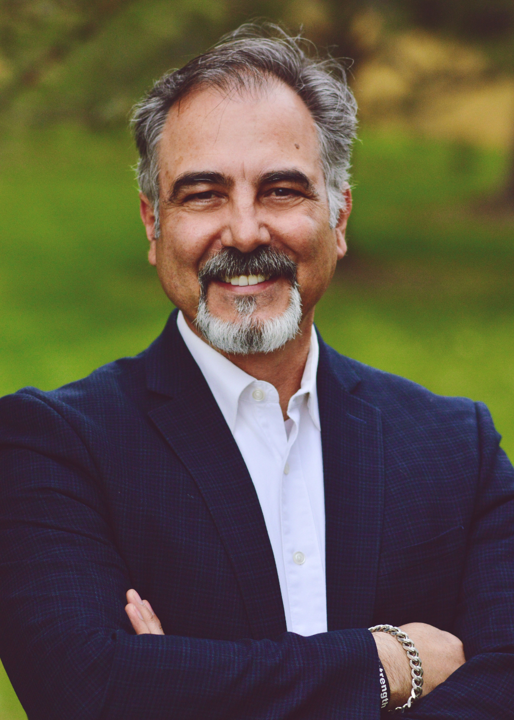 Kon Apostolopoulos Headshot