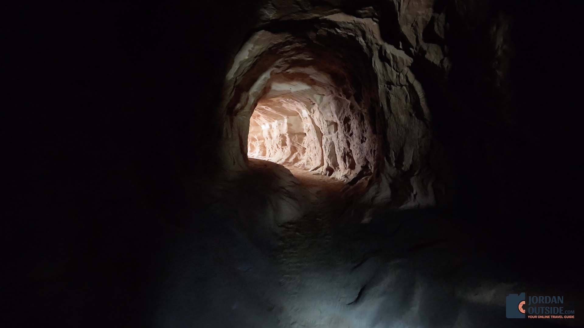 Belly of the Dragon Hike