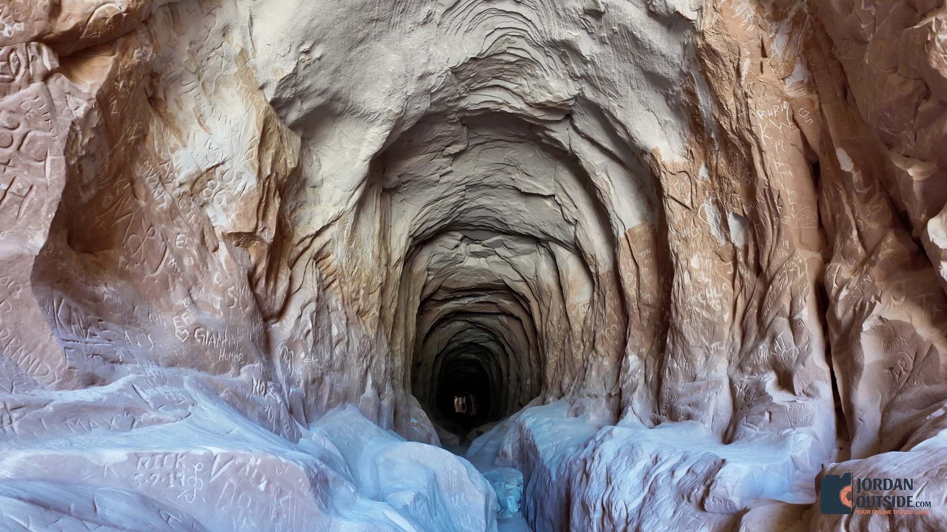 Belly of the Dragon Hike