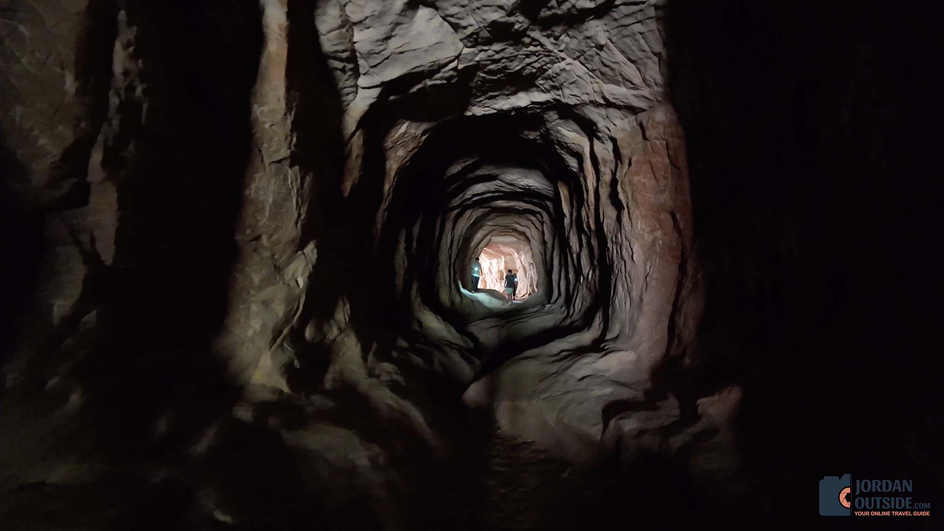 Belly of the Dragon Hike