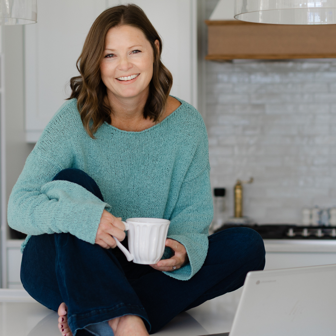 Lead with confidence and authenticity. Caroline Brown helps women embody their truth, expand their impact, and rise as aligned, conscious leaders.