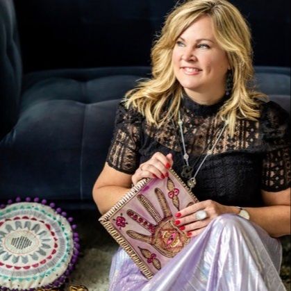 Sarah Sheldon - Sound Healing in UK