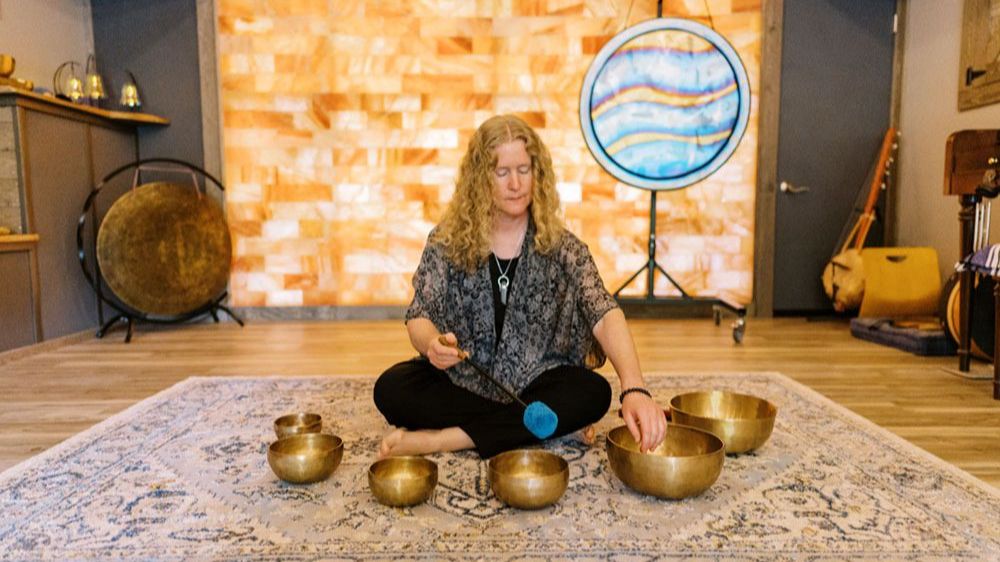 Natalie Brown - Sound Healing in the USA