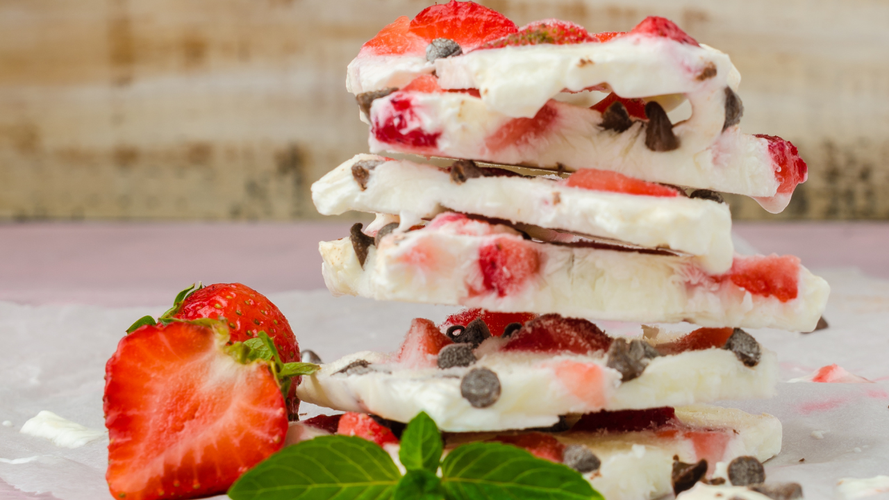 Strawberry Yogurt Bark Bites