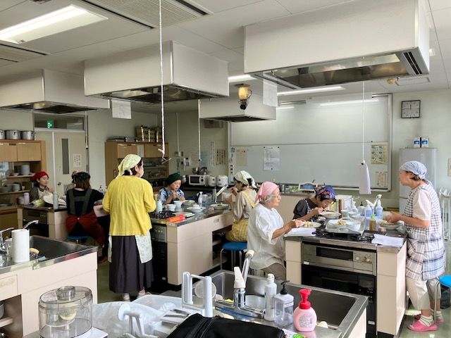 ローフード講座の受講風景