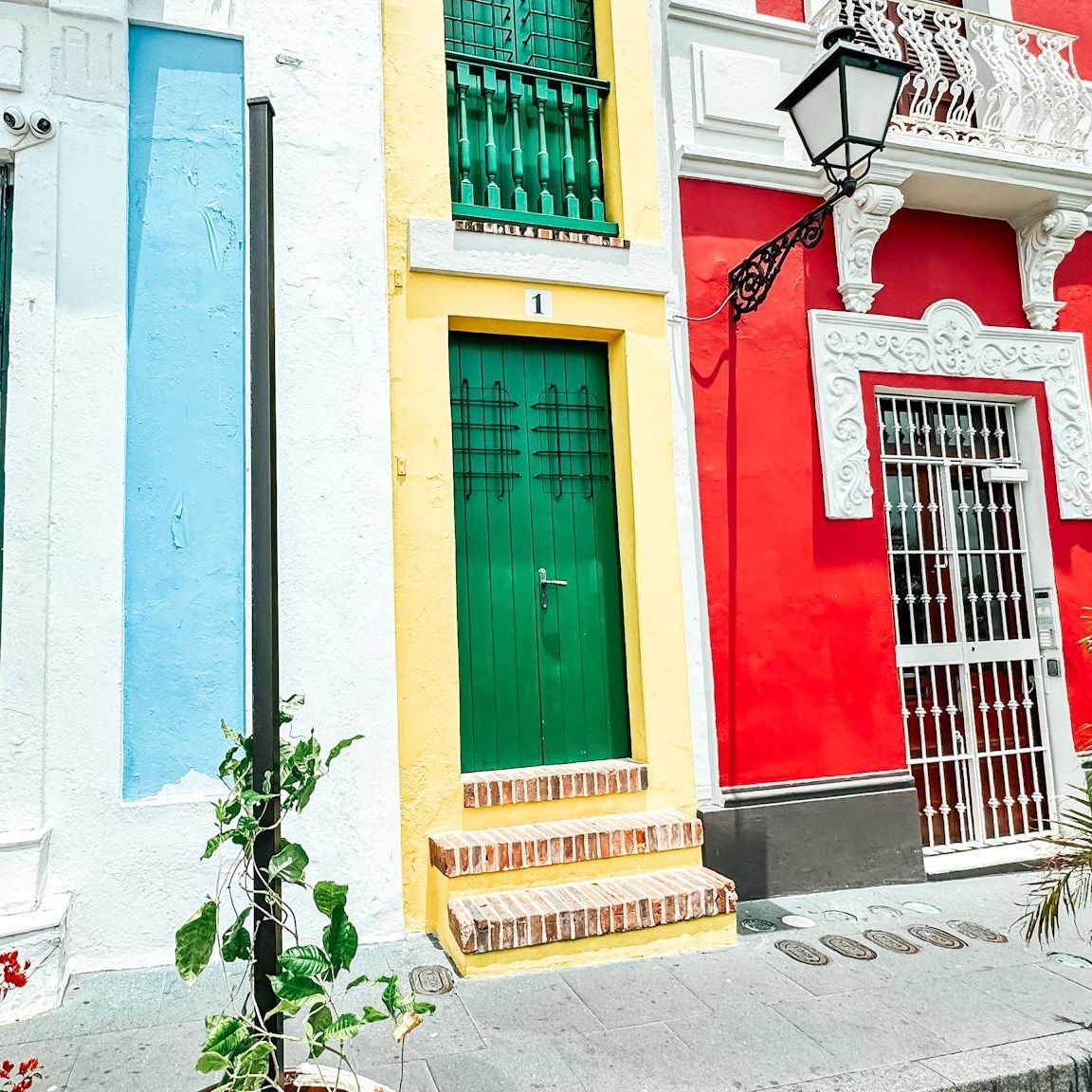 San Juan cruise port: La Casa Estrecha