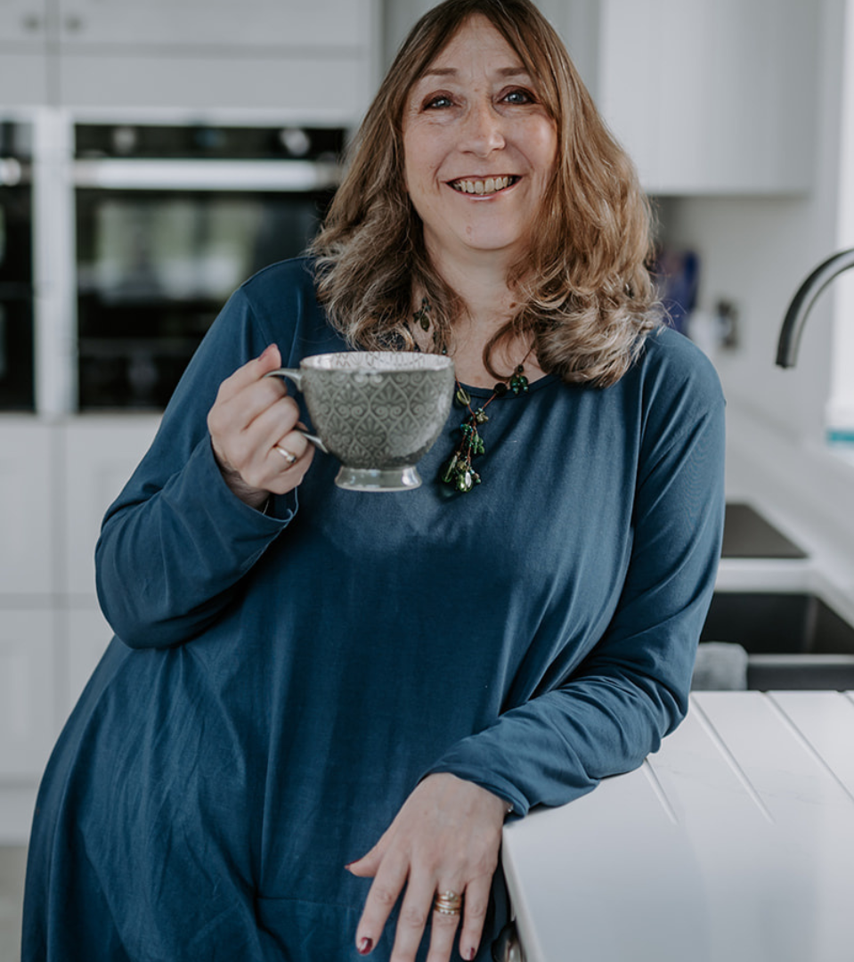 Elizabeth James offering private WhatsApp mentoring for baby class teachers