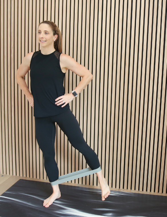 Clare Owens demonstrating safe workouts for seniors at Staal Physical Therapy