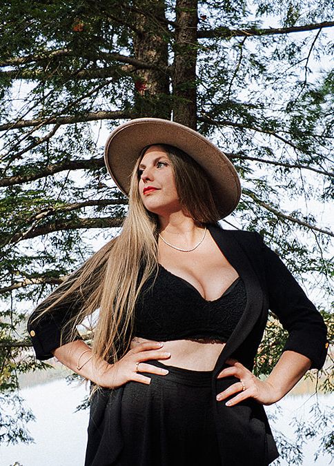 woman with a power pose looking away