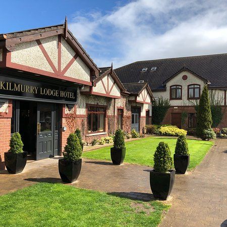 Killarney Avenue Hotel