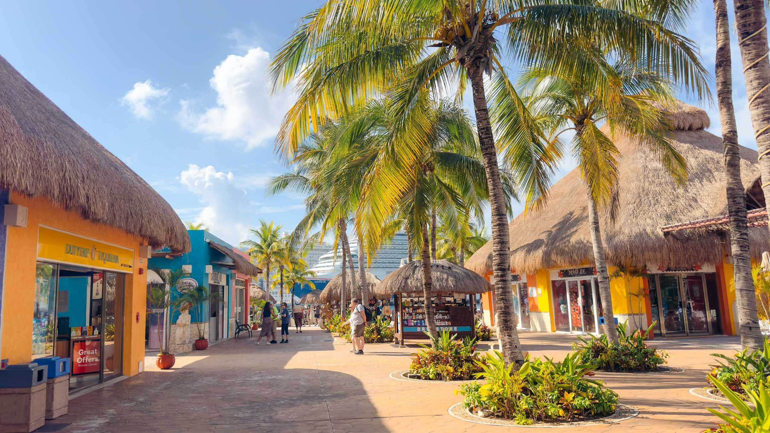 Costa Maya Cruise Port: Shops at the Village