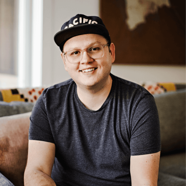 Justin Demers at The Record-Breaking Launch Summit by Summit in a Box®, a free 4-day event to grow your course business, bust through sales plateaus, and break your course launch record in 2026 (without launching something new every 3 months).