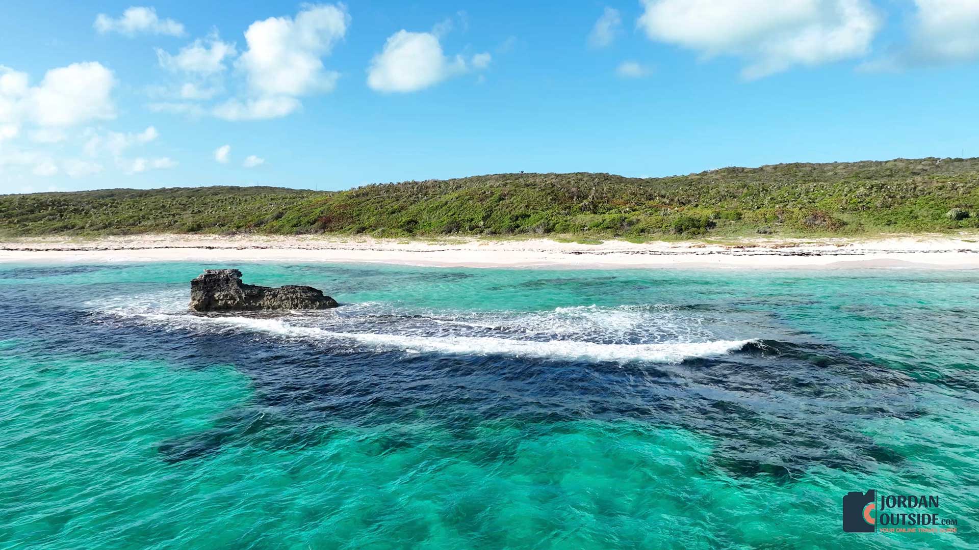 Serenity Beachfront Cottage, Long Island, Bahamas