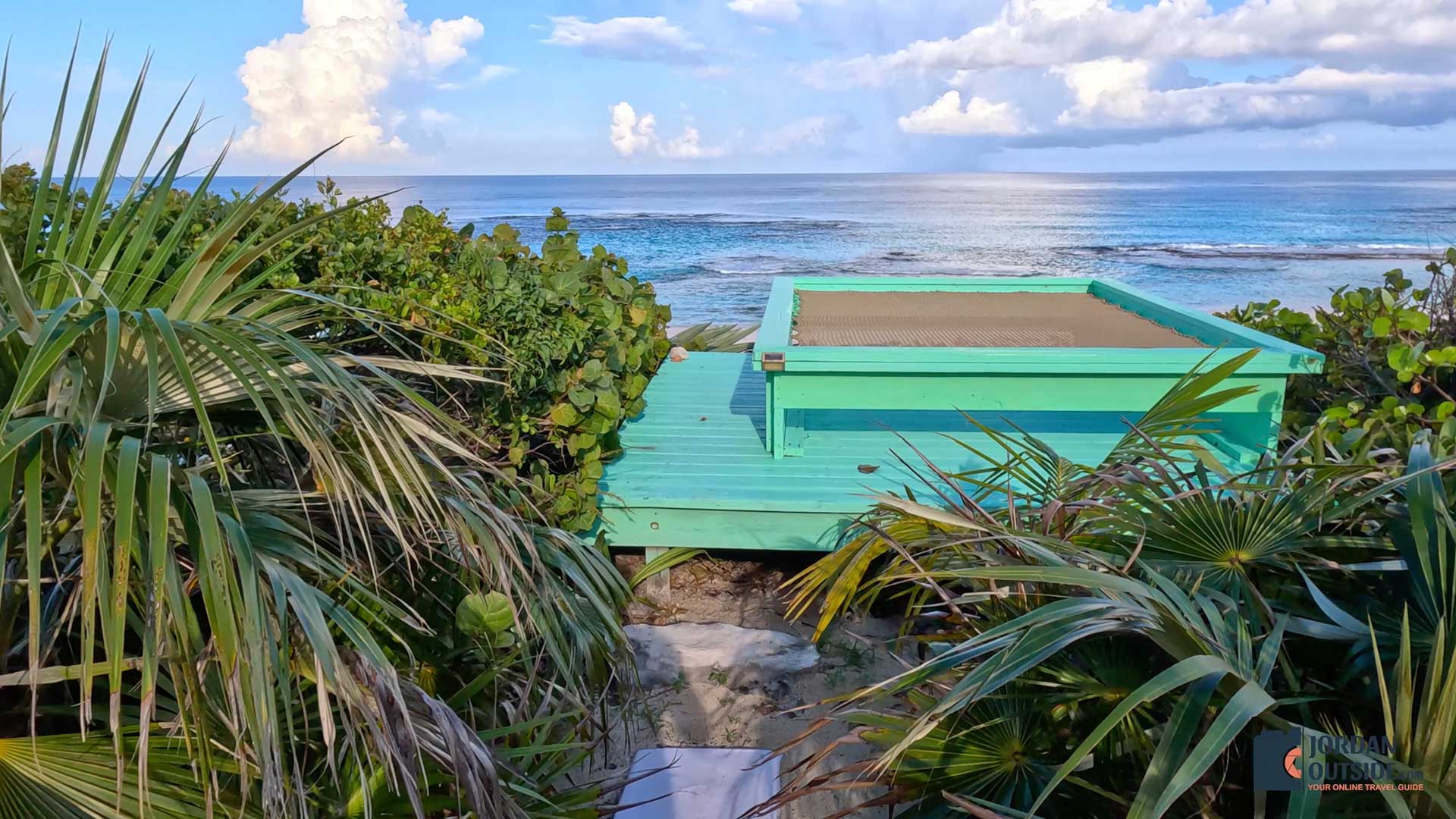 Serenity Beachfront Cottage, Long Island, Bahamas