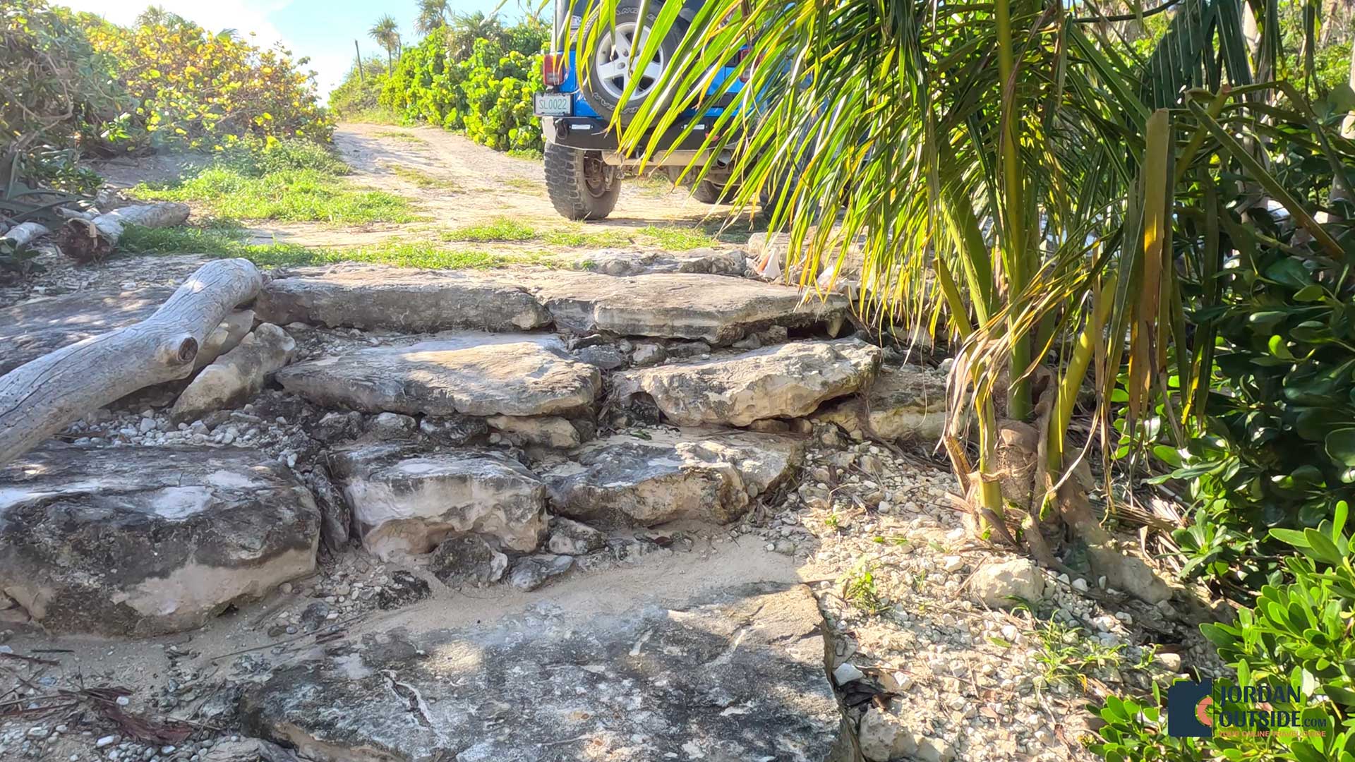 Serenity Beachfront Cottage, Long Island, Bahamas