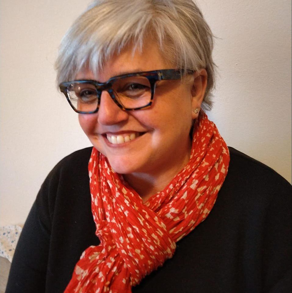 Laura Morandi Trainer Aromatouch specializzata in psico-aromaterapia diamante doterra