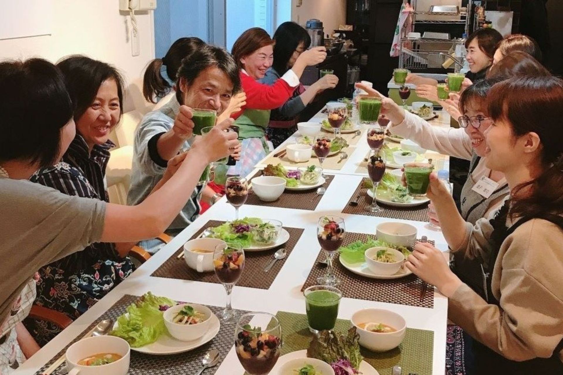 ローフード授業風景