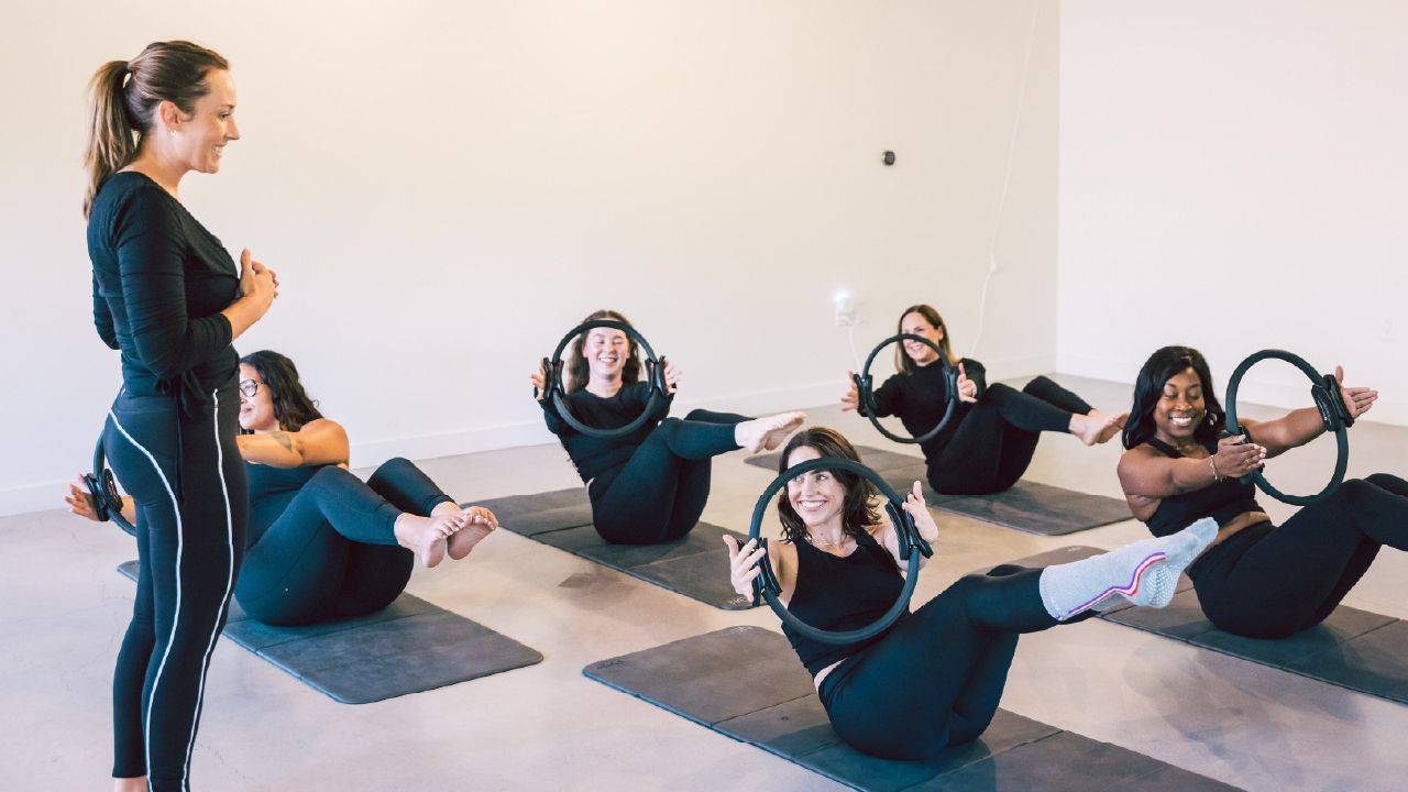 Pilates mat class at ALIGN Pilates Sawyer Yards in Houston