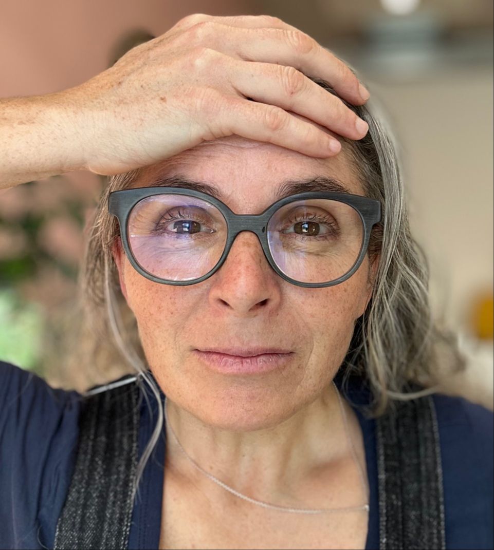 Ich arbeite seit vielen Jahren mit Menschen, die andere begleiten. The Circle ist aus dieser Erfahrung und aus eigener Praxis entstanden.