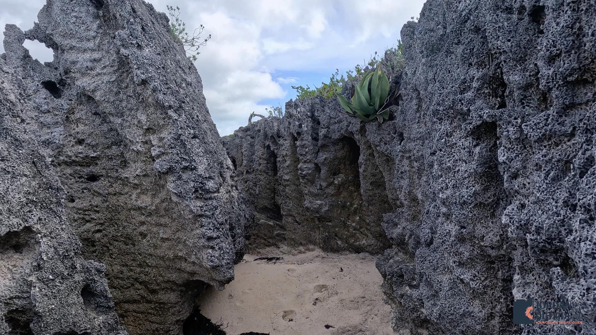 Sunrise Bay Beach, Long Island, Bahamas