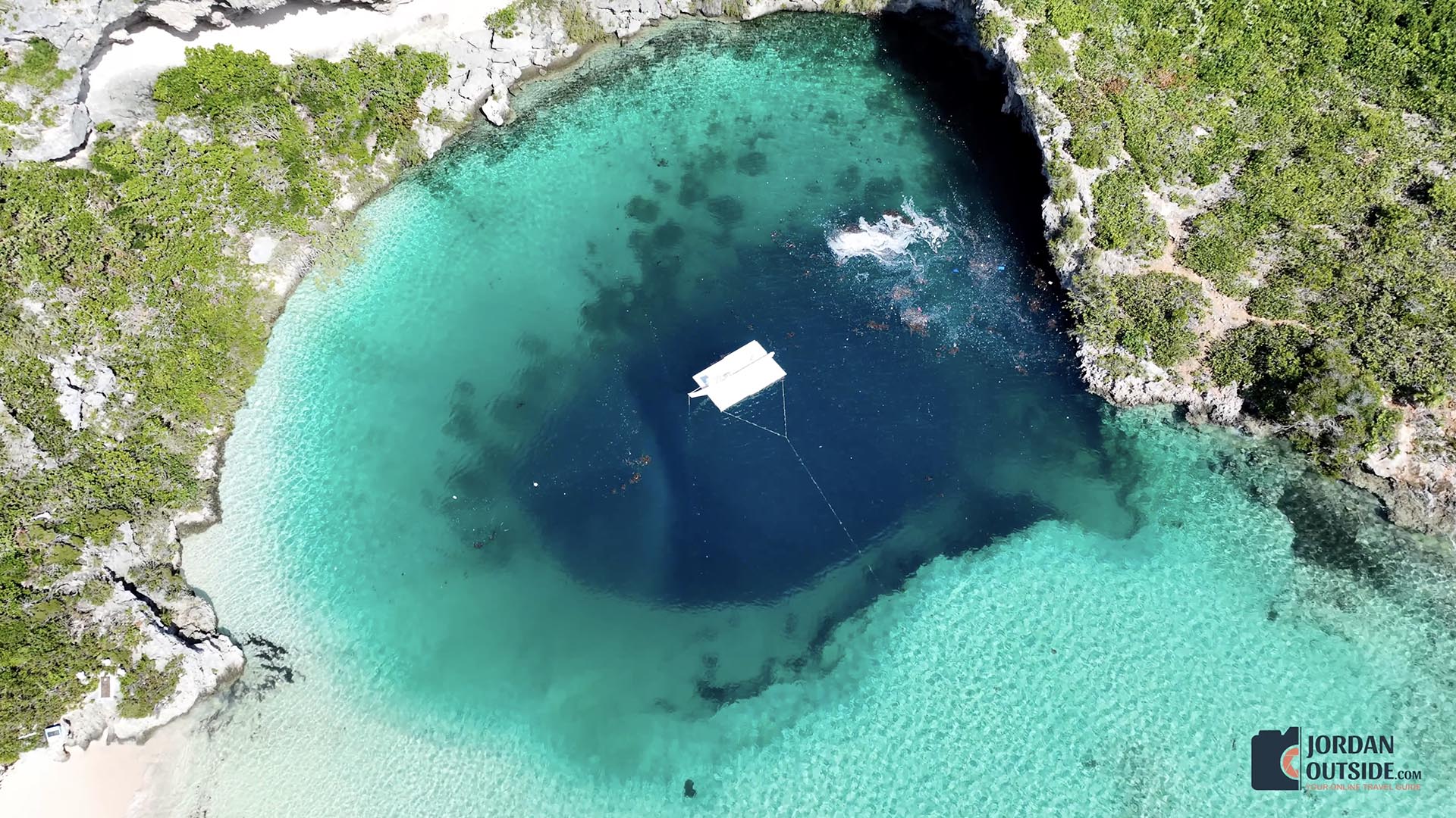 Dean's Blue Hole, Long Island, Bahamas