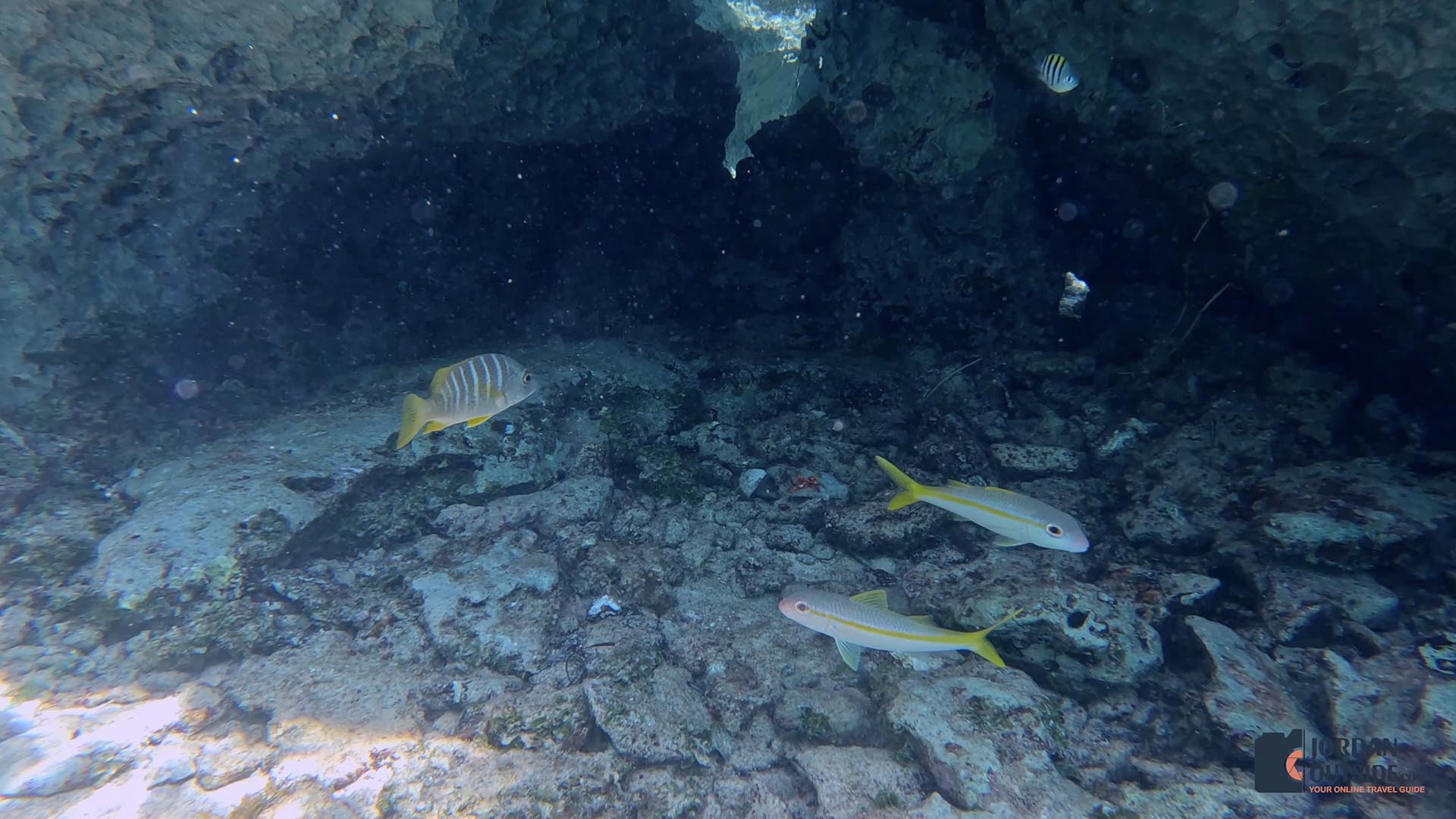 Dean's Blue Hole, Long Island, Bahamas