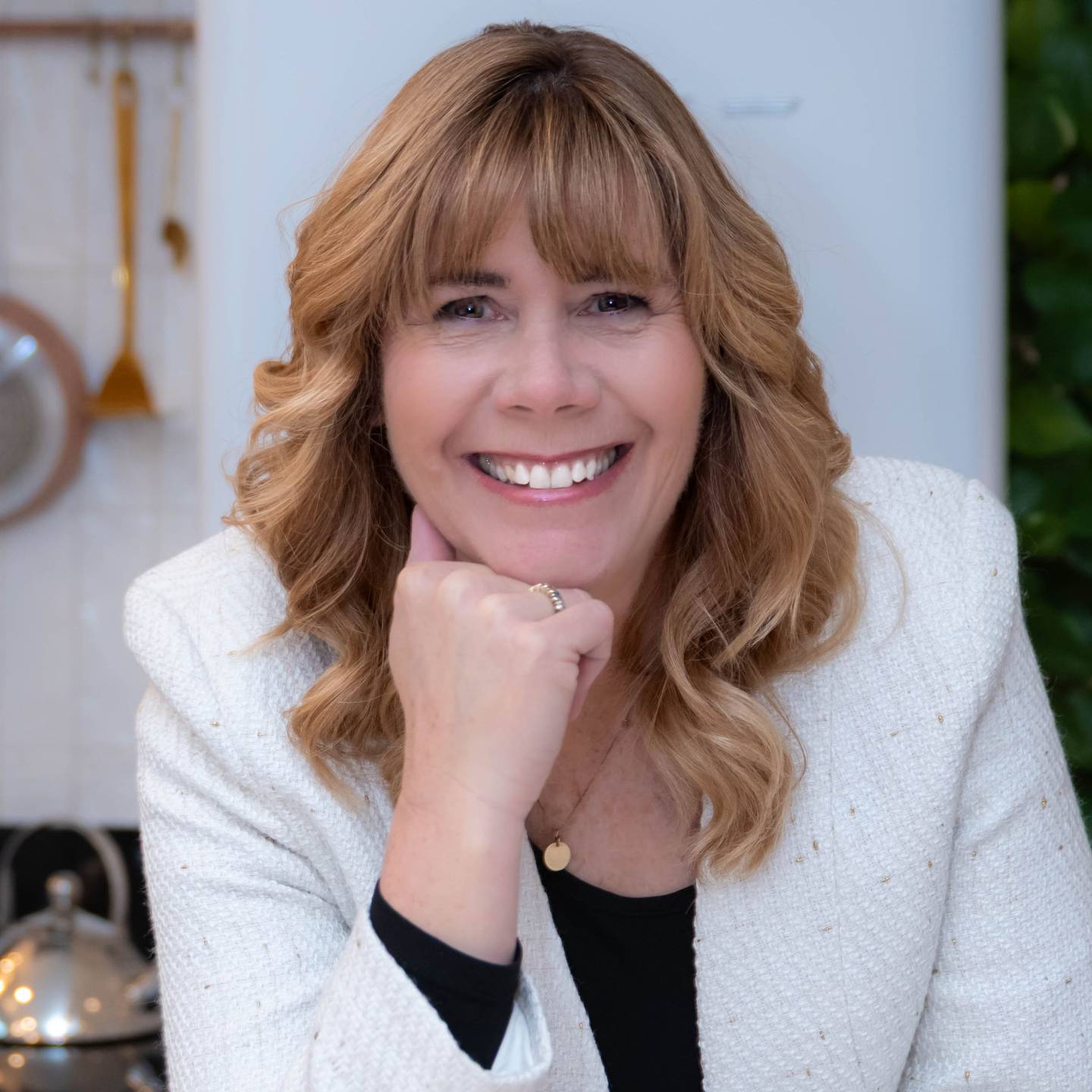 DR. Michelle Alden