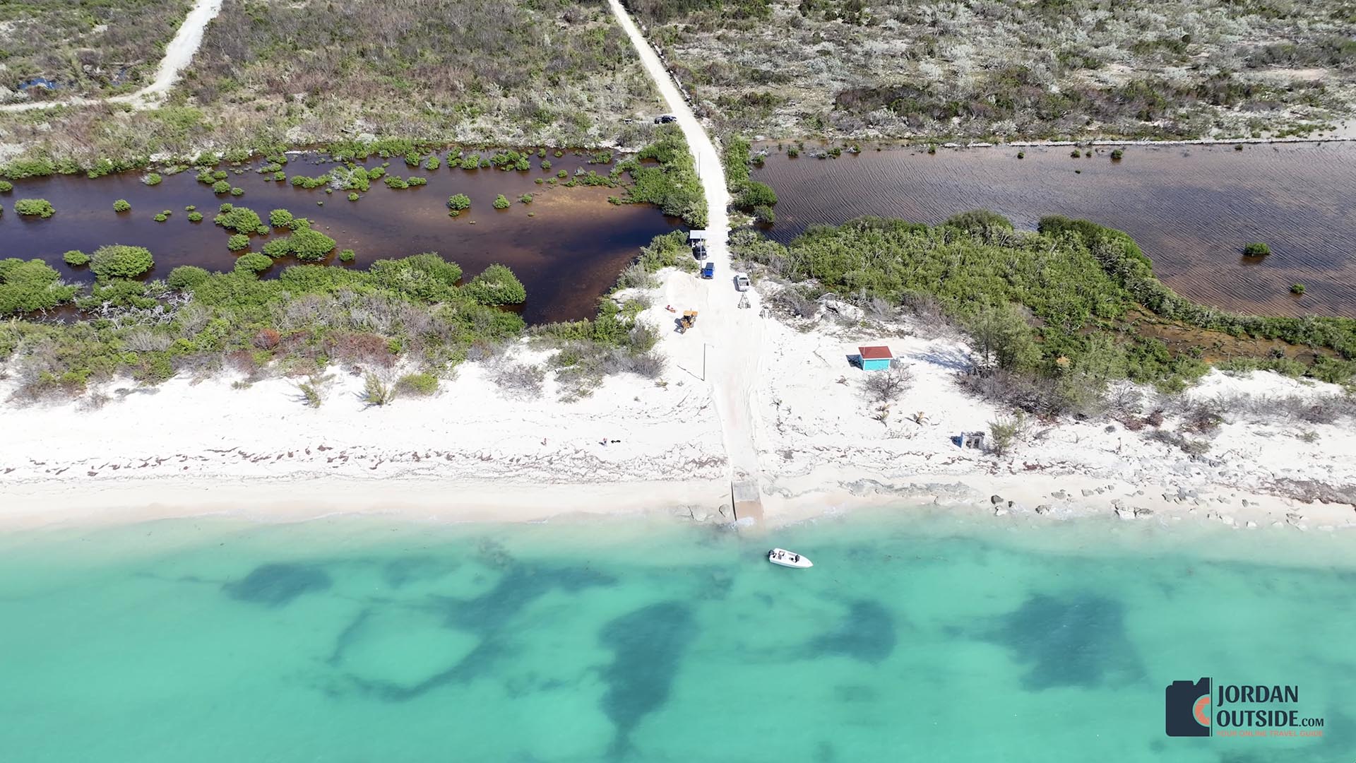 Fords Beach, Long Island, Bahamas