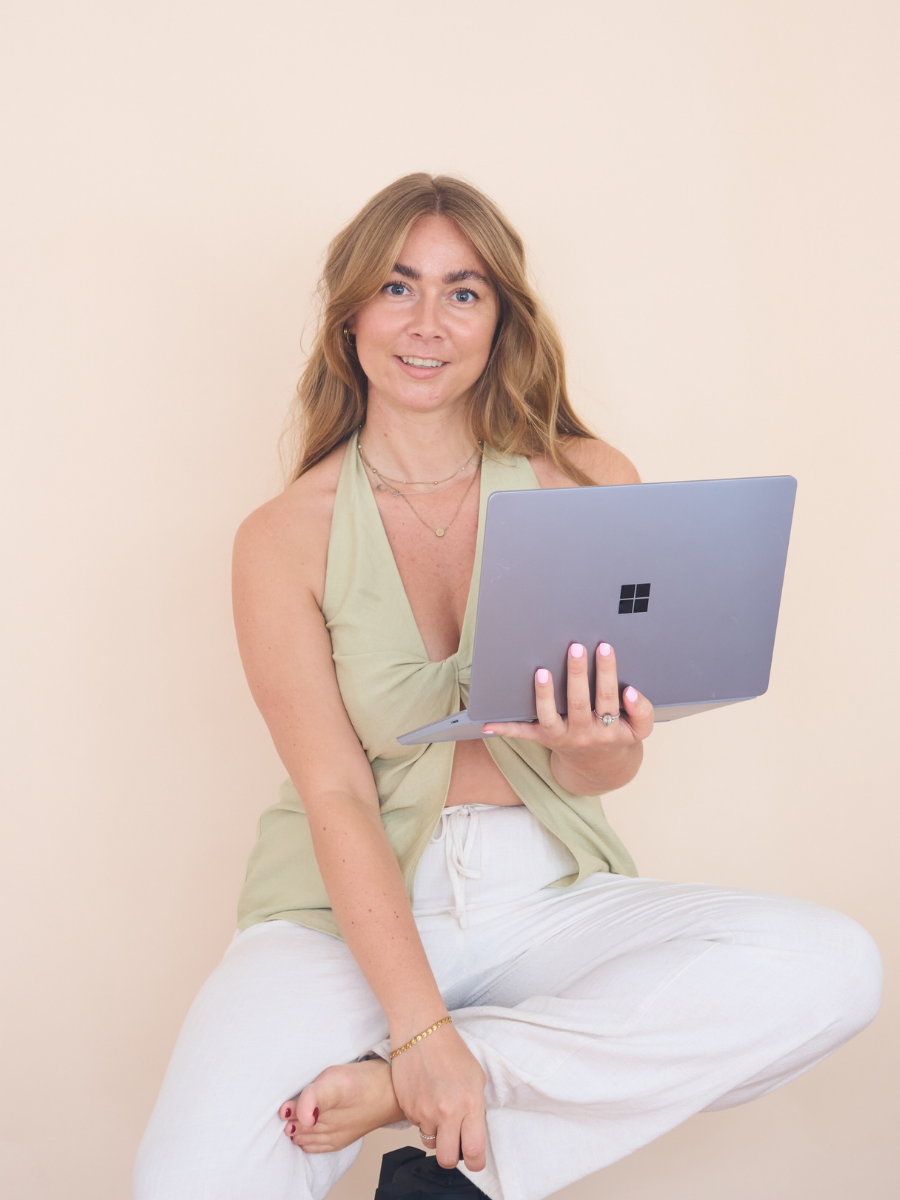 sophie biggerstaff online business coach freedom model method