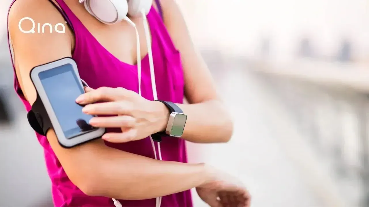 Woman wearing a wearable