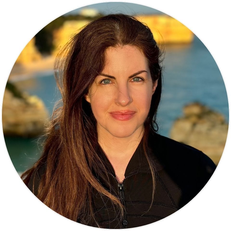 NARA — Qigong teacher and wellness practitioner.