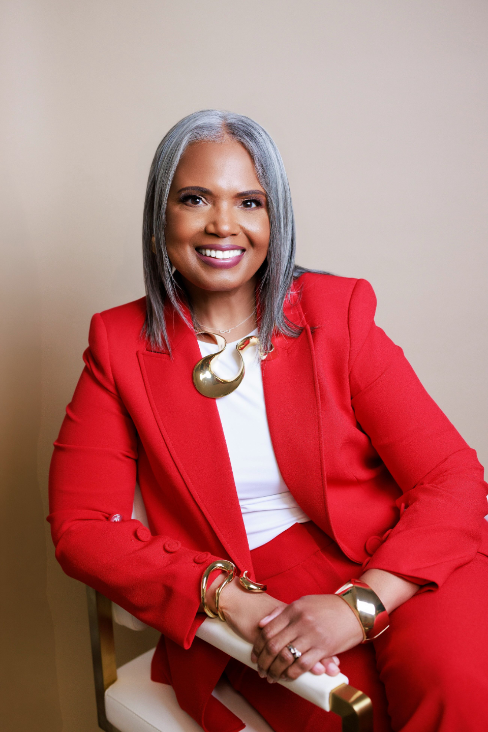 Coach Dr. Janelle Ellis-Holloway of Raleigh