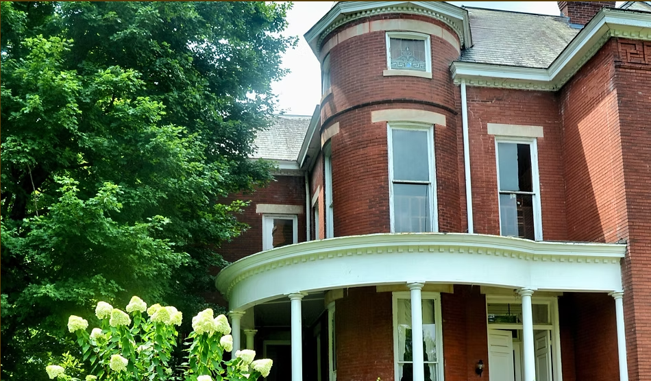 Mayfield KY Visitors Guide