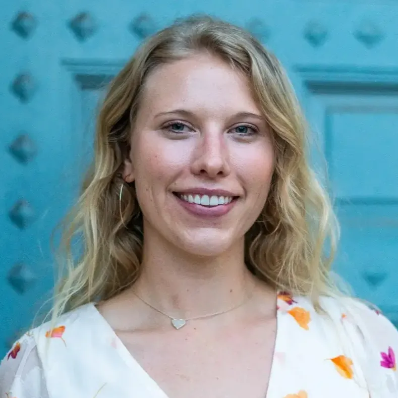 Erin Crownover headshot