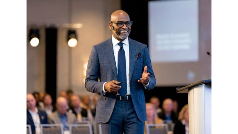 Khalil Osiris consulting on workforce development and reentry strategy