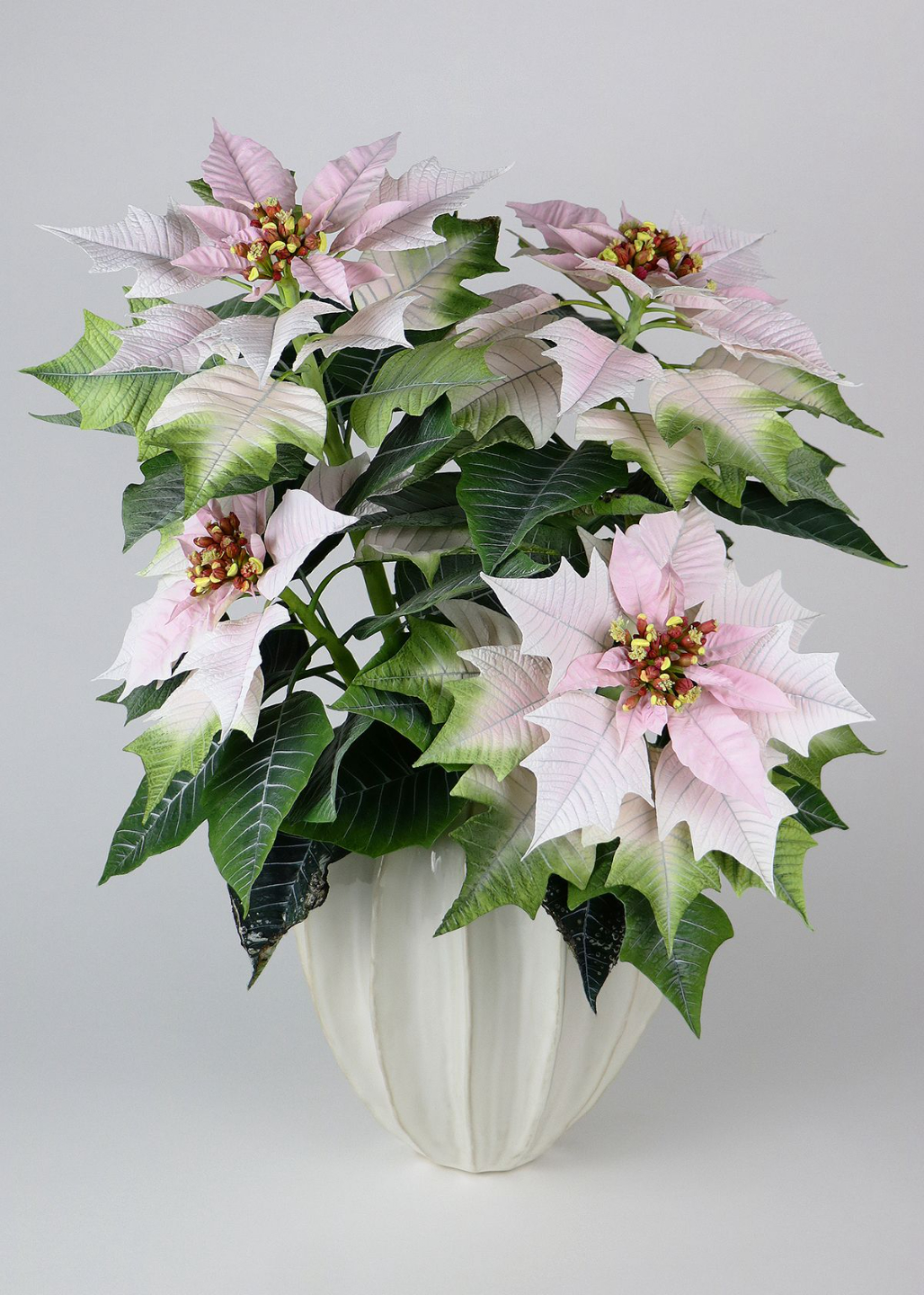 Anemone sugar flower arrangement