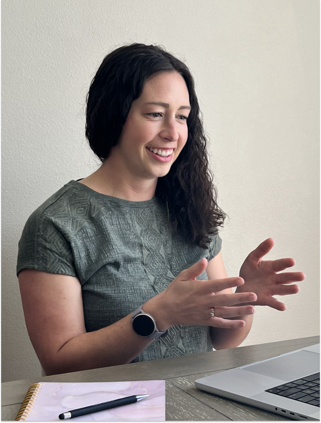 Ashley Montijo leading an online parent education program on emotional regulation and executive function development.