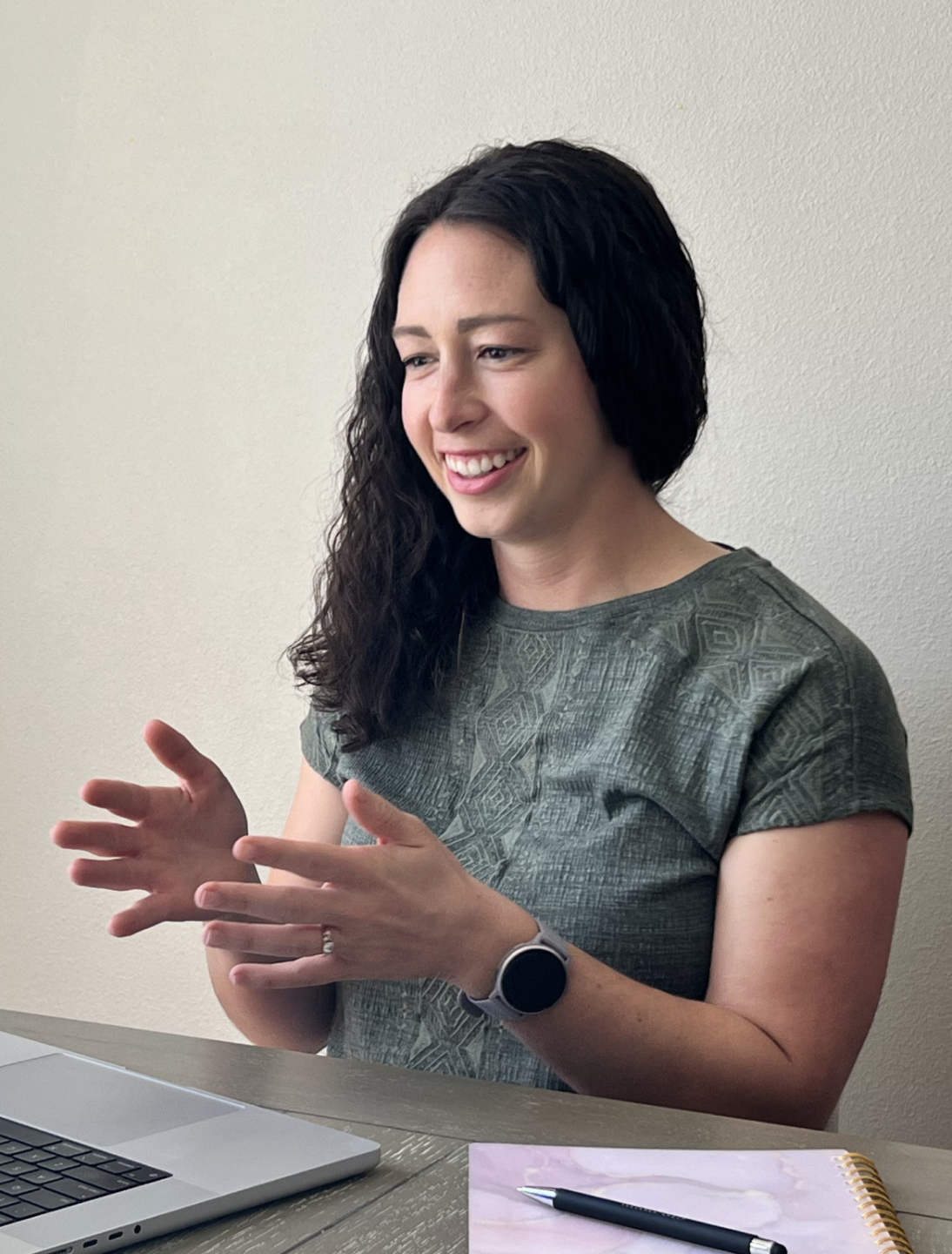 Ashley Montijo leading an online parent education program on emotional regulation and executive function development.