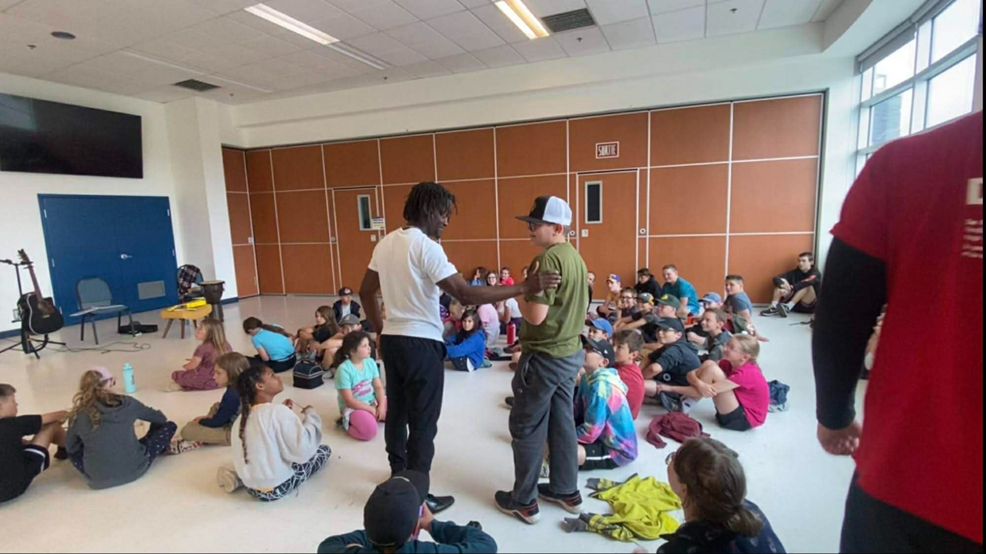 Michel-Ange NICOLAS MANIC- Conférence tour Qc. ville Lapocatière