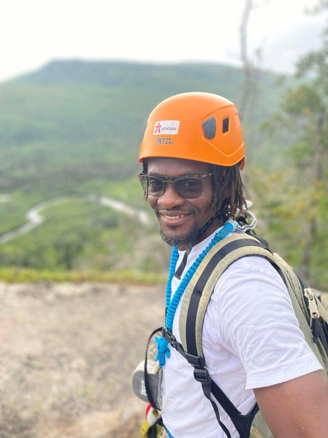 Michel-Ange NICOLAS. MANIC LE COACH en plein air Escalade 2.jpg