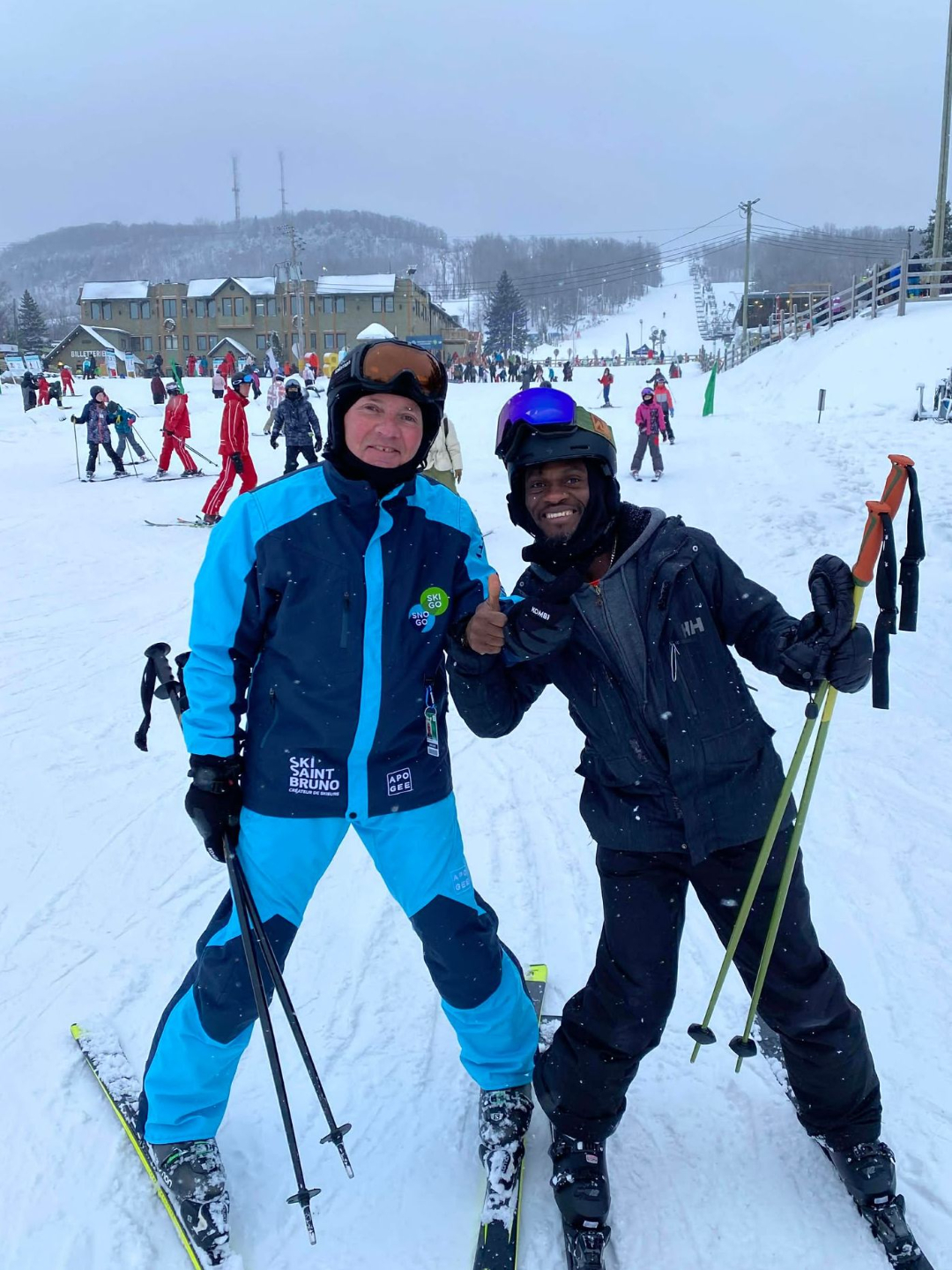 Michel-Ange NICOLAS. MANIC en ski. cours