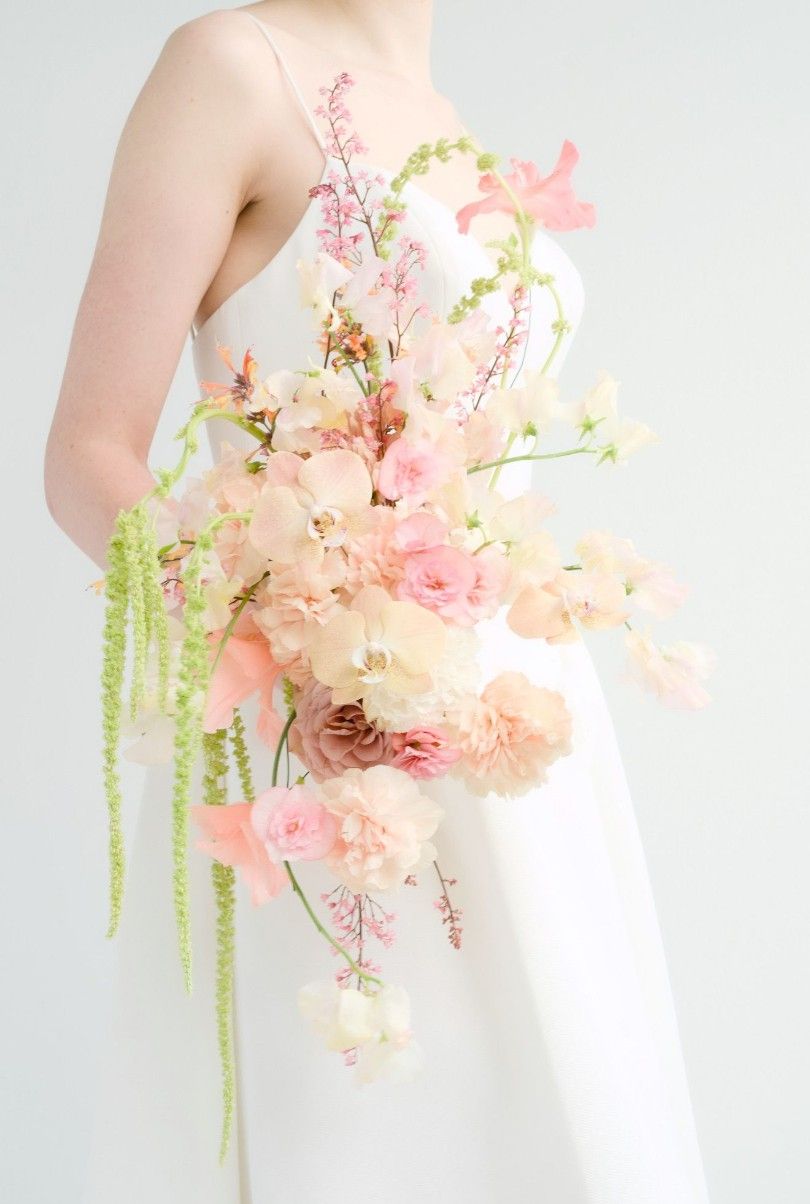Seasonal bouquet featured in Sue's bloom guide