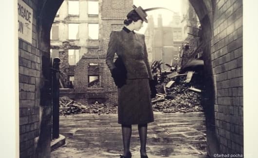 Compositie met rood, geel, zwart, blauw en grijs van Piet Mondriaan