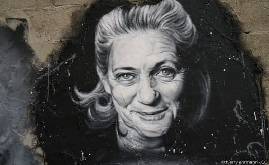 Portret van Elisabeth Badinter