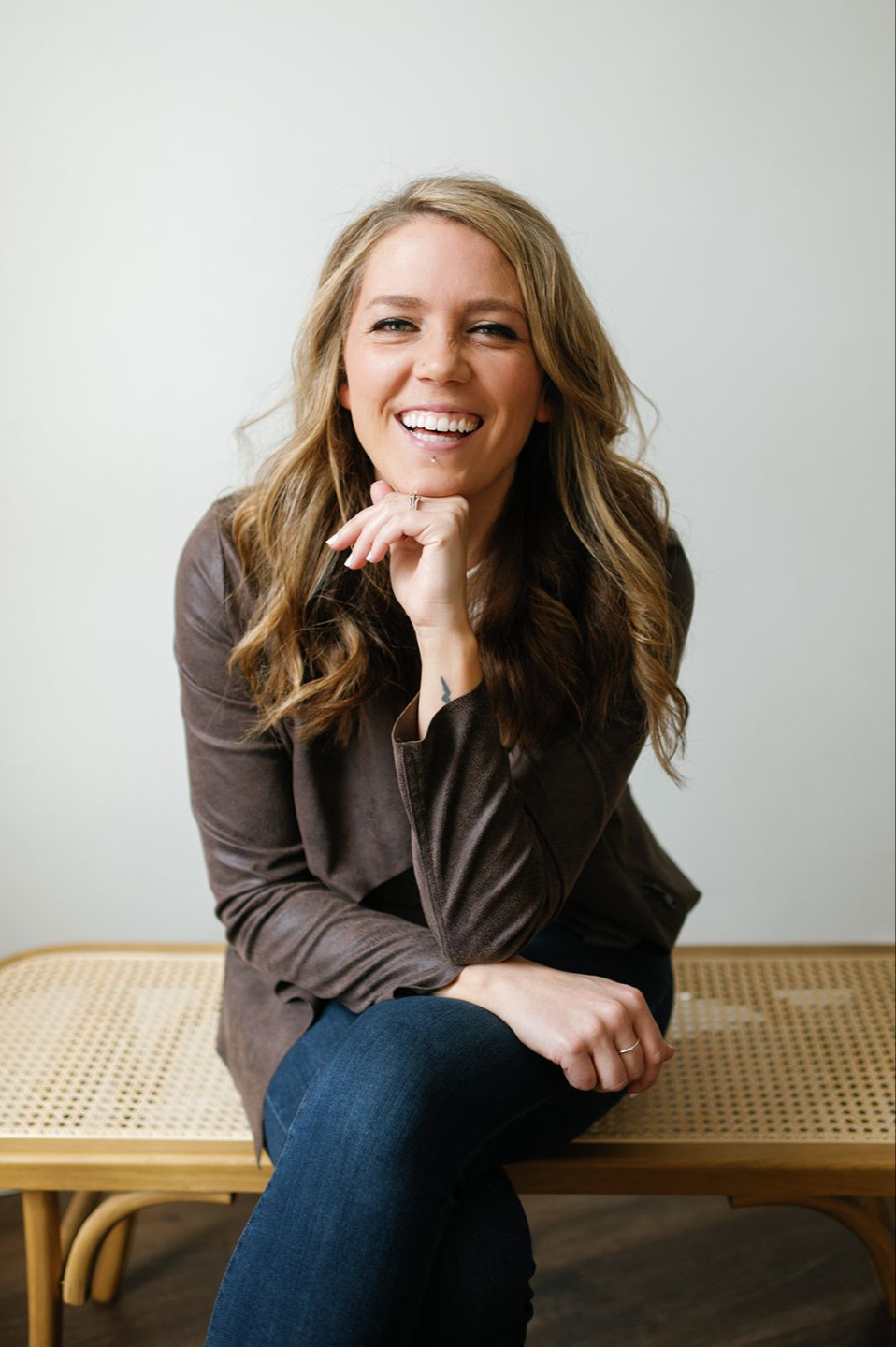 Minimalist therapy office scene symbolizing optimized mental health website for cash-pay clients