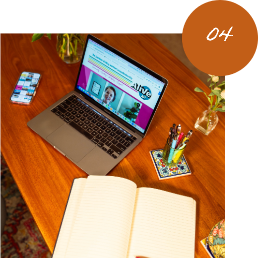 Live monthly workshop helping women build skills to manage their drinking and emotional triggers