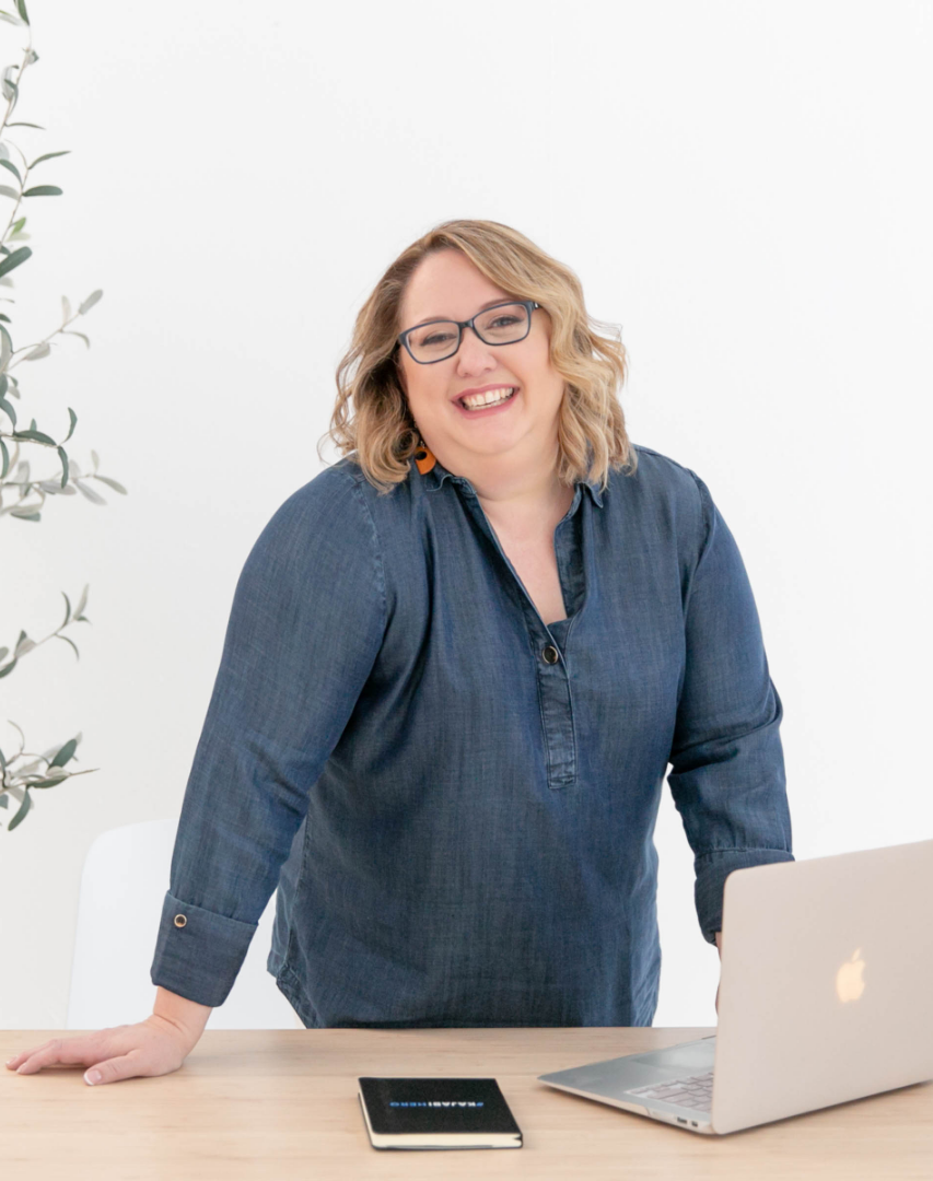 Lydia Martin, podcast guest and online business mentor