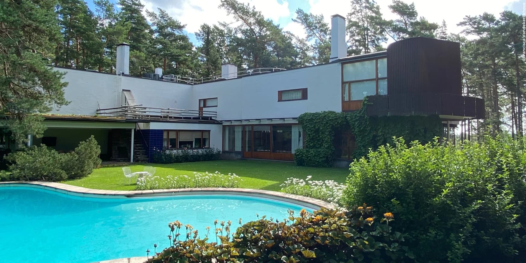 binnenzicht van de Arbeidersclub van Jyväskylä in Finland (architect Alvar Aalto)